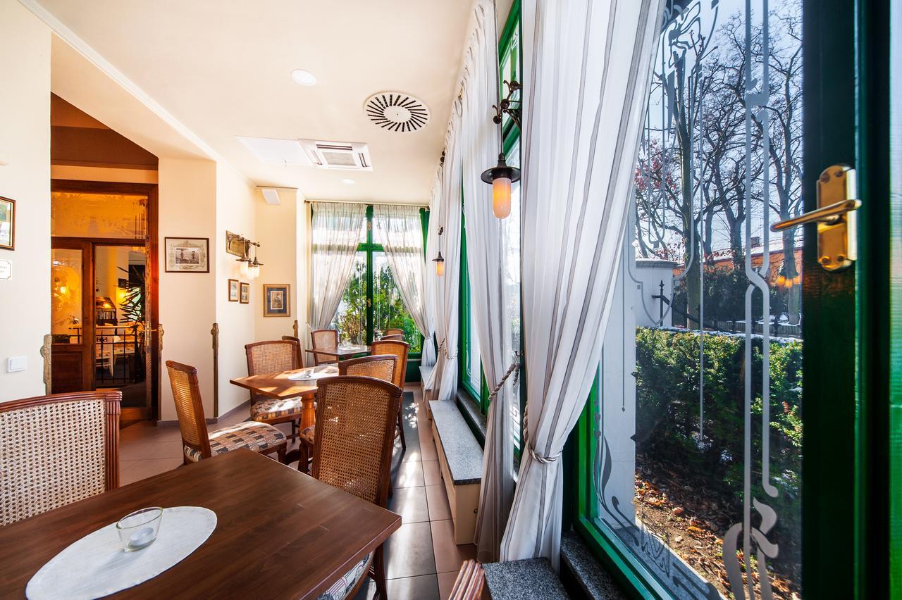 Villa Voyta Prague Exterior photo